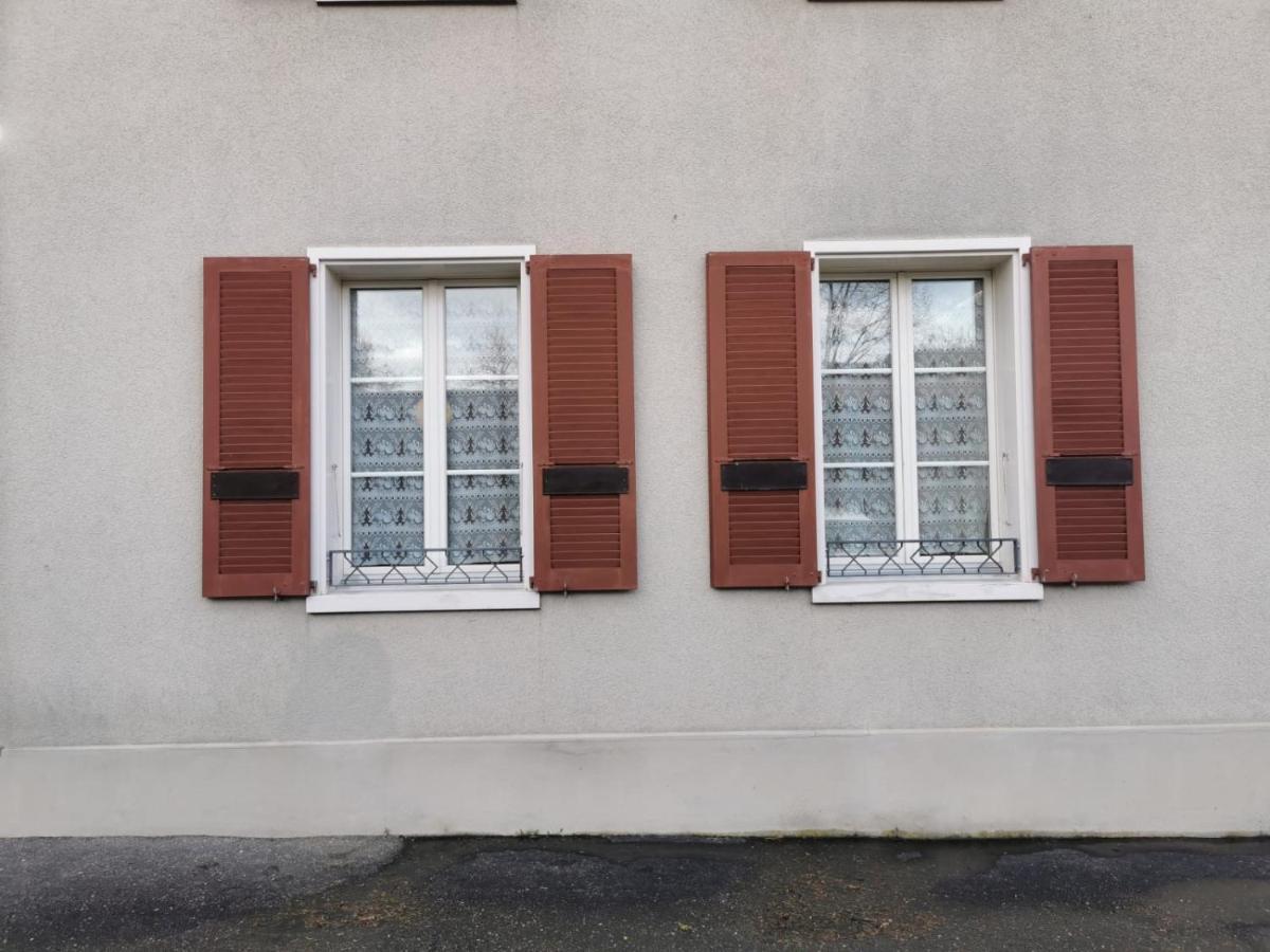 Simple Studio 36M2 In The Center Of Burgdorf Private Parking Small Bathroom Exterior foto
