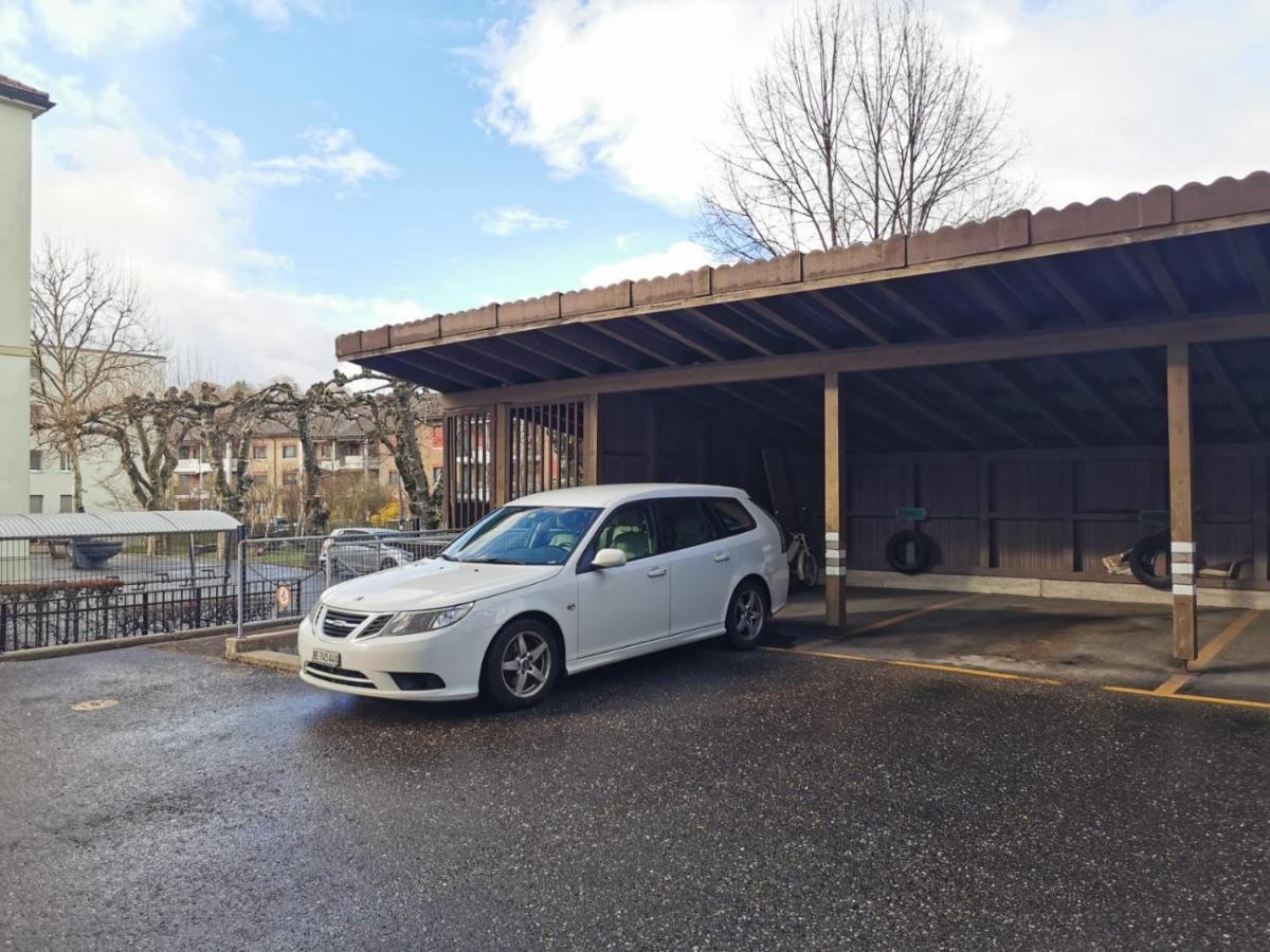 Simple Studio 36M2 In The Center Of Burgdorf Private Parking Small Bathroom Exterior foto